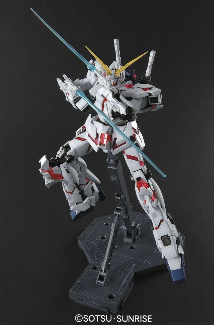 MG 1/100 Unicorn Gundam (Special Edition)