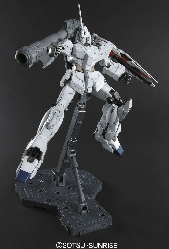 MG 1/100 Unicorn Gundam (Special Edition)