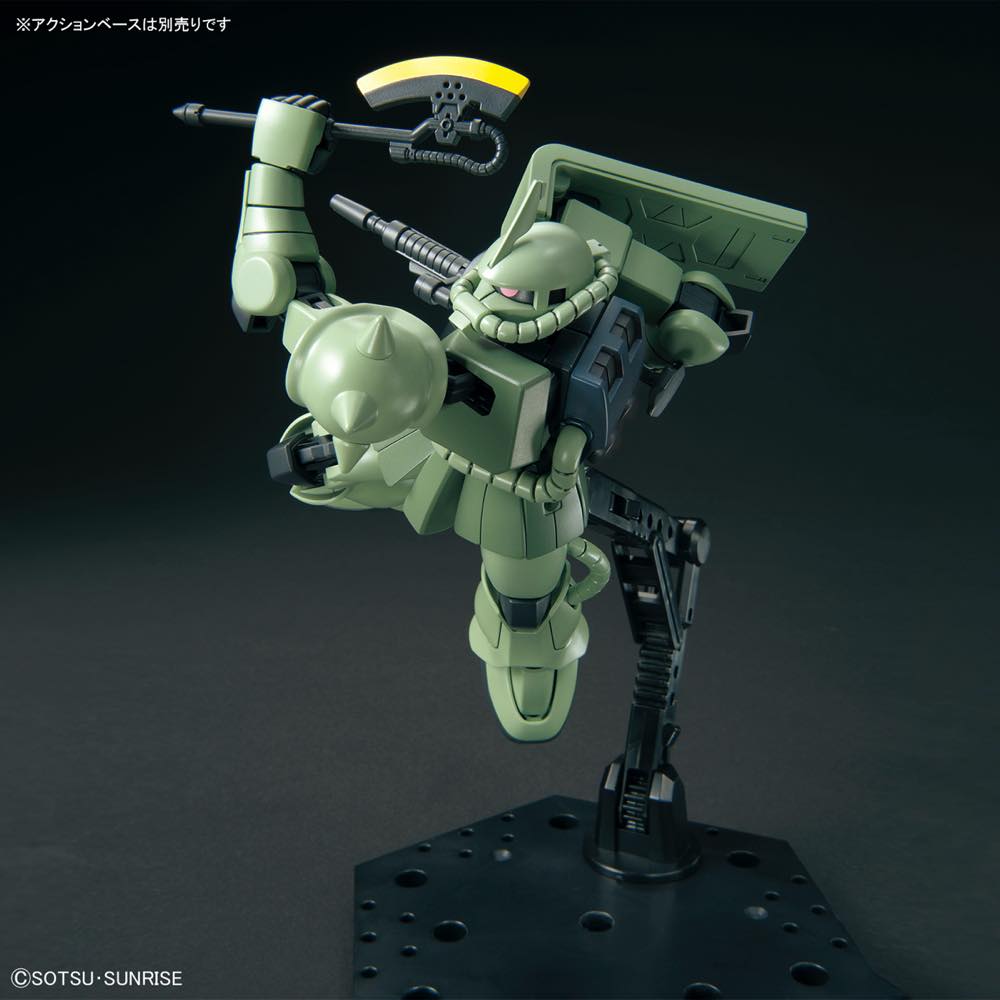 HGUC 1/144 MS-06 Zaku II — model pose 5