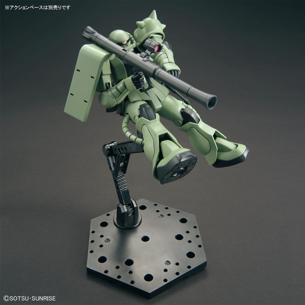 HGUC 1/144 MS-06 Zaku II — model pose 6