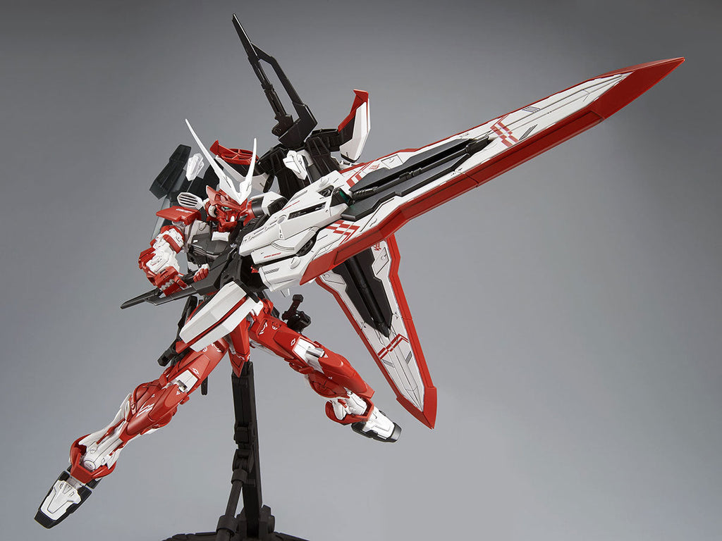 MG 1/100 MBF-02VV Gundam Astray Turn Red — additional model view 3